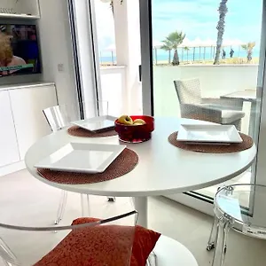  Apartment Windsurf Front Italien