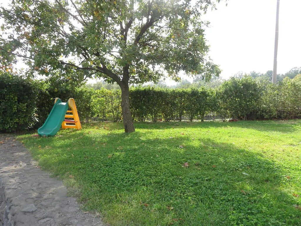 Le Case Del Merlo Turismo Rurale Milo Farm stay